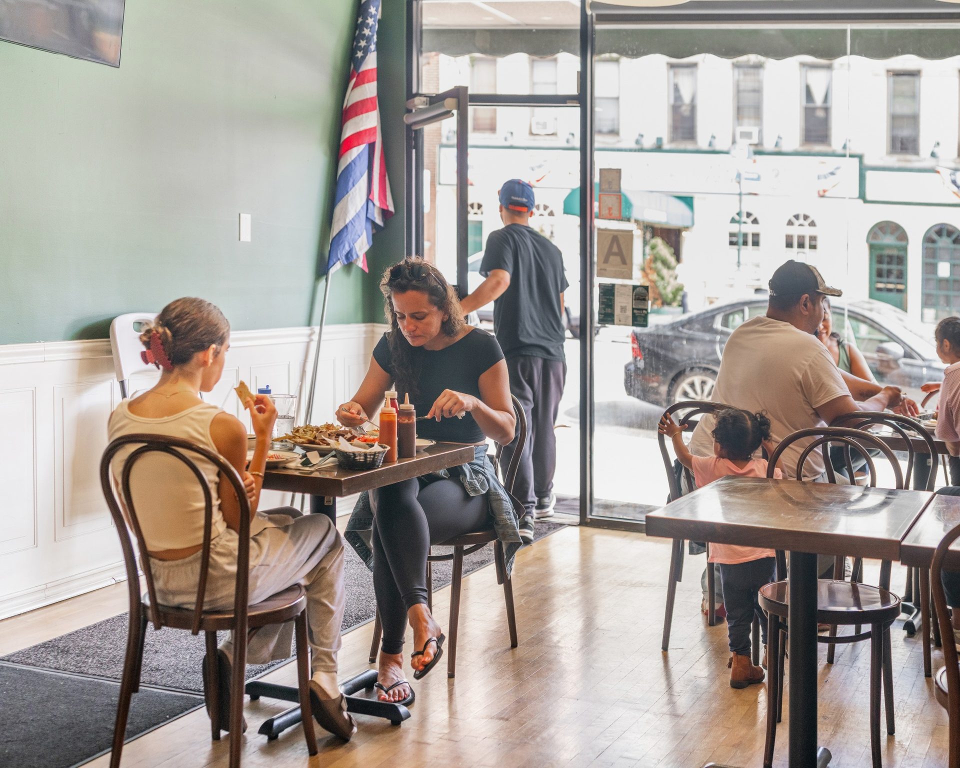 Open seven days, dine-in or takeout